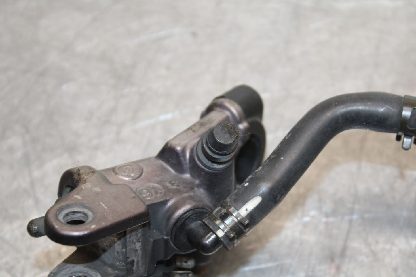 06 YAMAHA YZF R6 FRONT BRAKE MASTER CYLINDER BB716