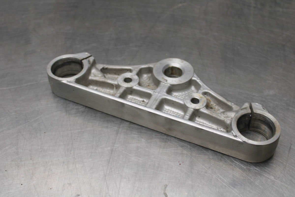 02 KAWASAKI VULCAN 800 VN800B CLASSIC FORKS UPPER TRIPLE TREE CLAMP BB862