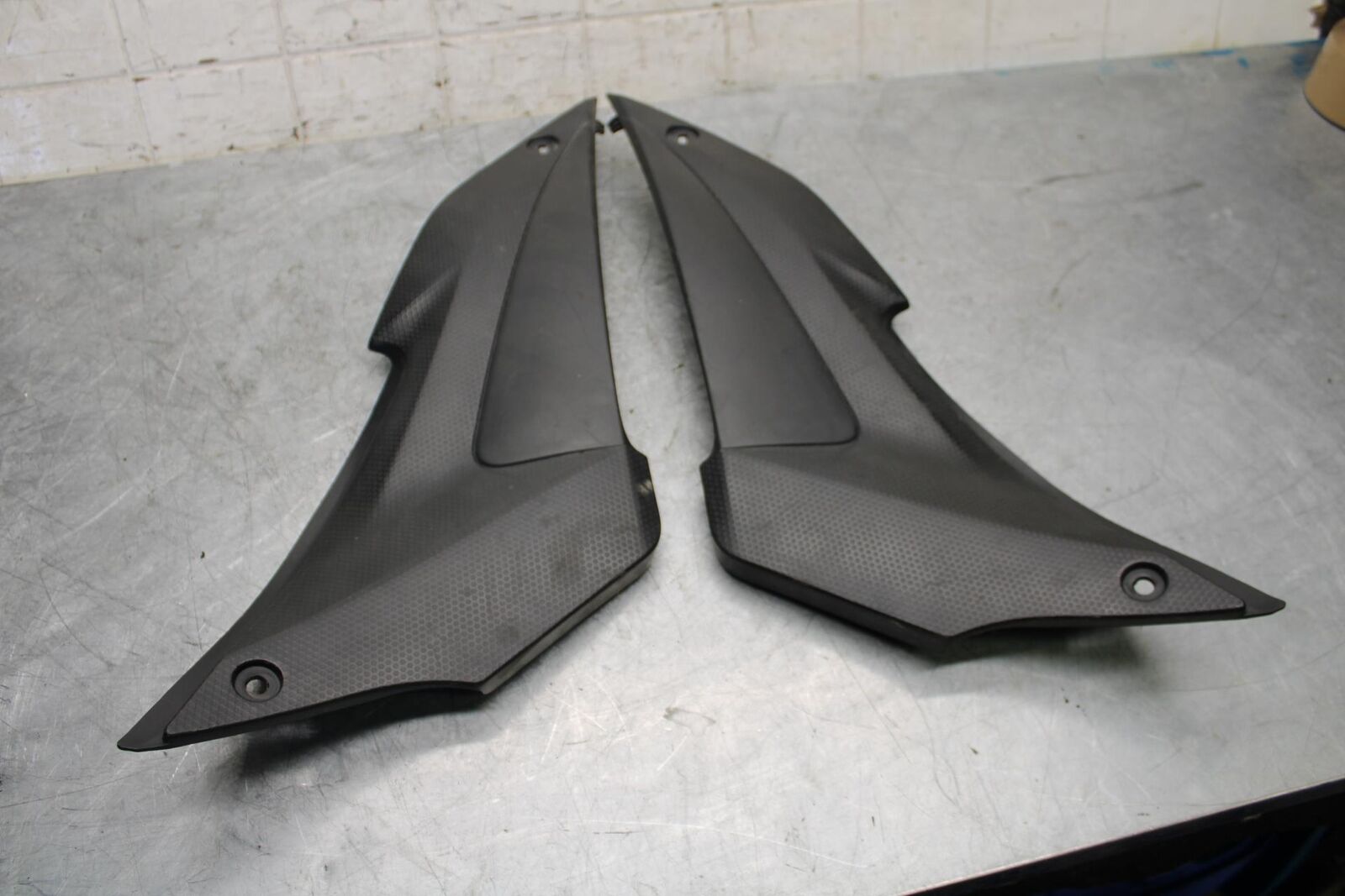 2015 Yamaha YZF R3 SEAT GAS FUEL TANK PANELS COVERS TRIM SET COWLS 