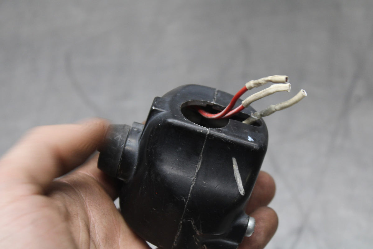 77-79 SUZUKI GS1000 RIGHT CLIP ON HANDLE KILL OFF START SWITCH SWITCHES BB807