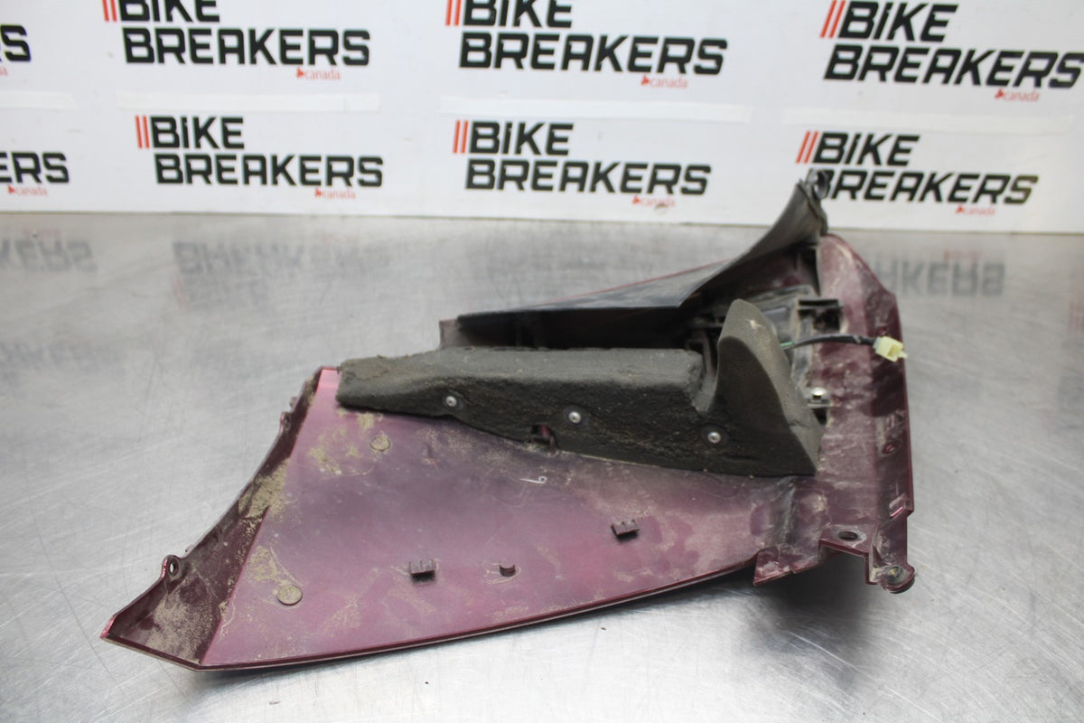 09 KAWASAKI CONCOURS 14 ZG1400B RIGHT FRONT UPPER MID SIDE FAIRING COWL BB875