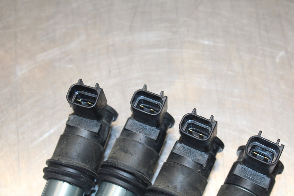 09 SUZUKI GSXR1000 IGNITION COILS COIL SPARK PLUG CAPS BB777