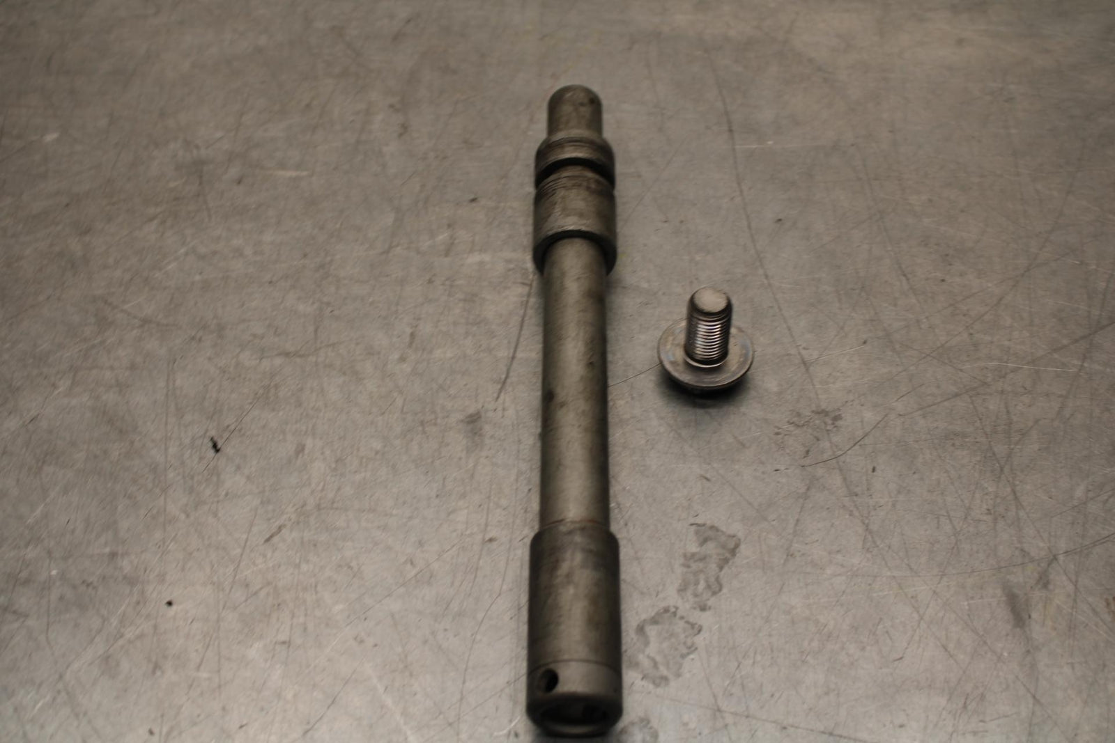 2008 Honda Interceptor 800 VFR800A ABS FRONT WHEEL RIM AXLE PIVOT BOLT