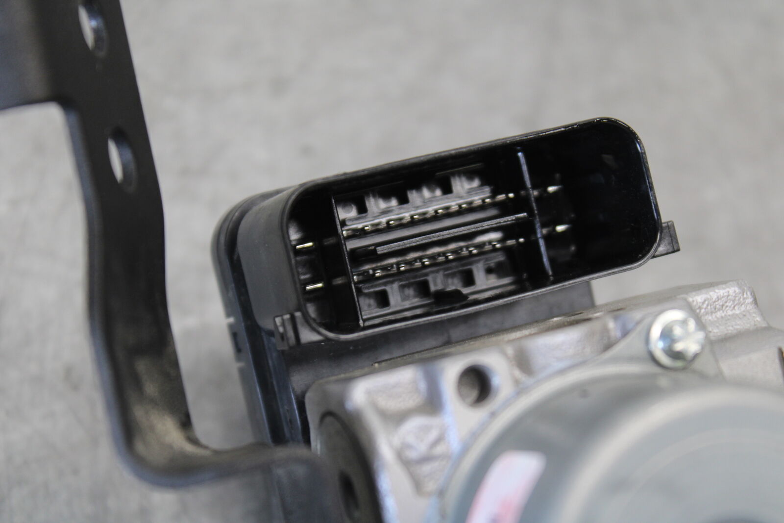 18-23 KAWASAKI NINJA 400 ABS PUMP UNIT MODULE  BB679