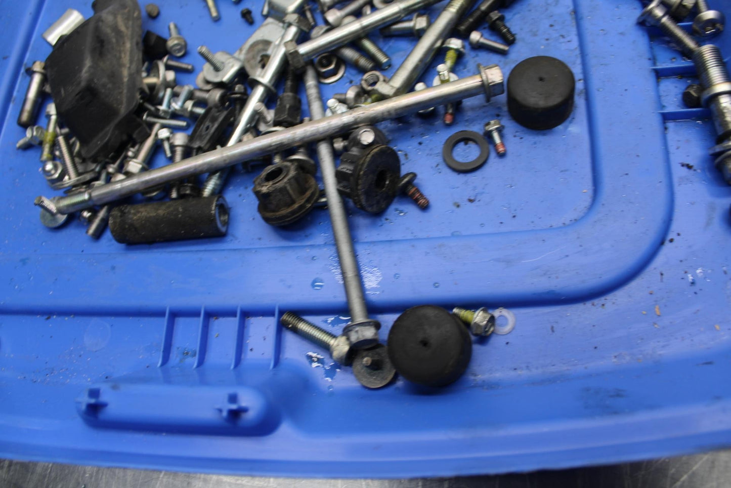 11-14 KAWASAKI VERSYS 650 LE 650C ENGINE MOUNTING BOLTS HARDWARE SCREWS BB498