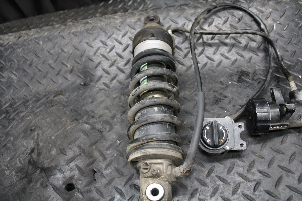 86 SUZUKI GS750ES REAR BACK SHOCK ABSORBER SUSPENSION BB233