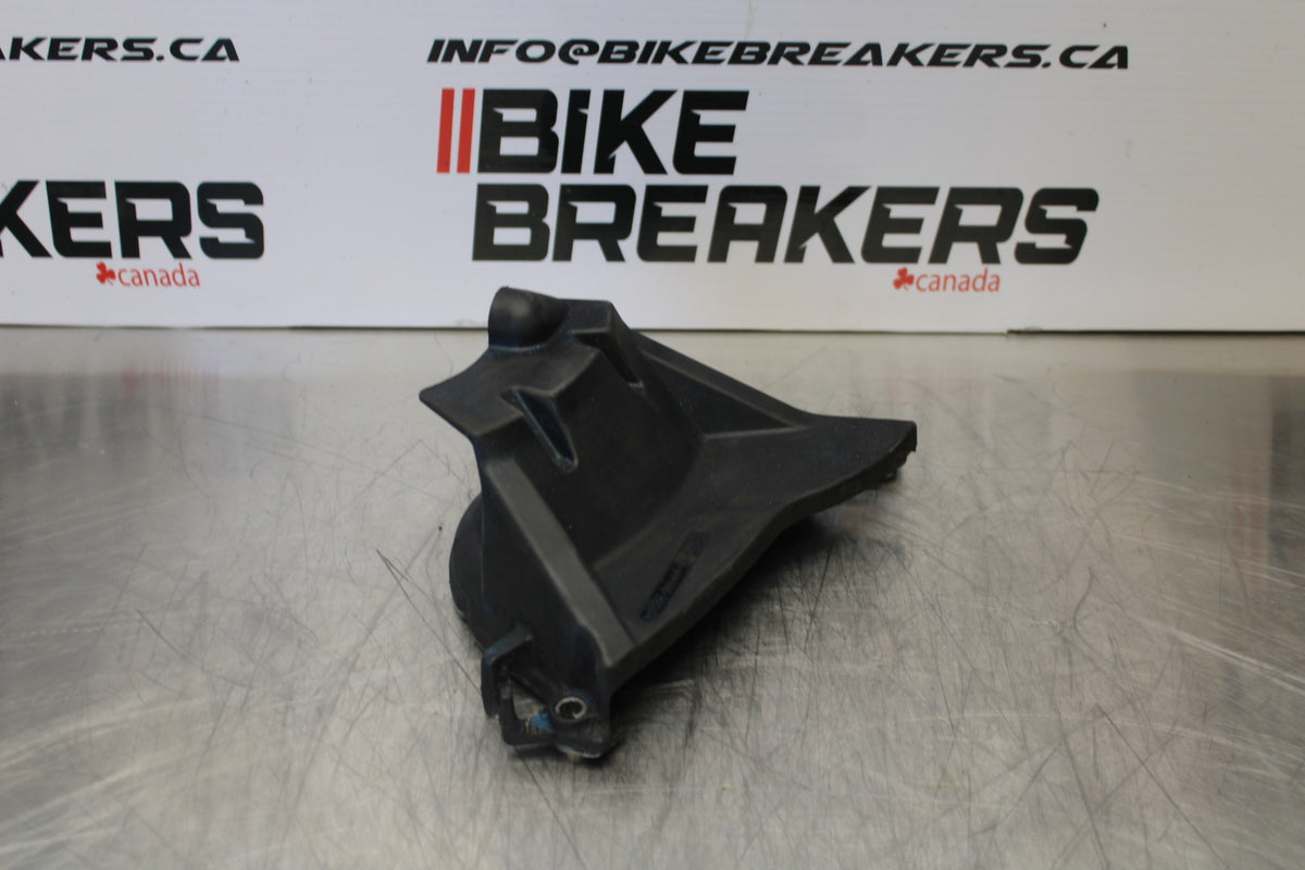 12-16 HONDA CBR1000RR ENGINE SPROCKET COVER BB157