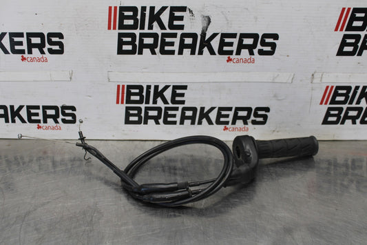 23 KAWASAKI Z900RS THROTTLE CABLES LINES & HOUSING BB935