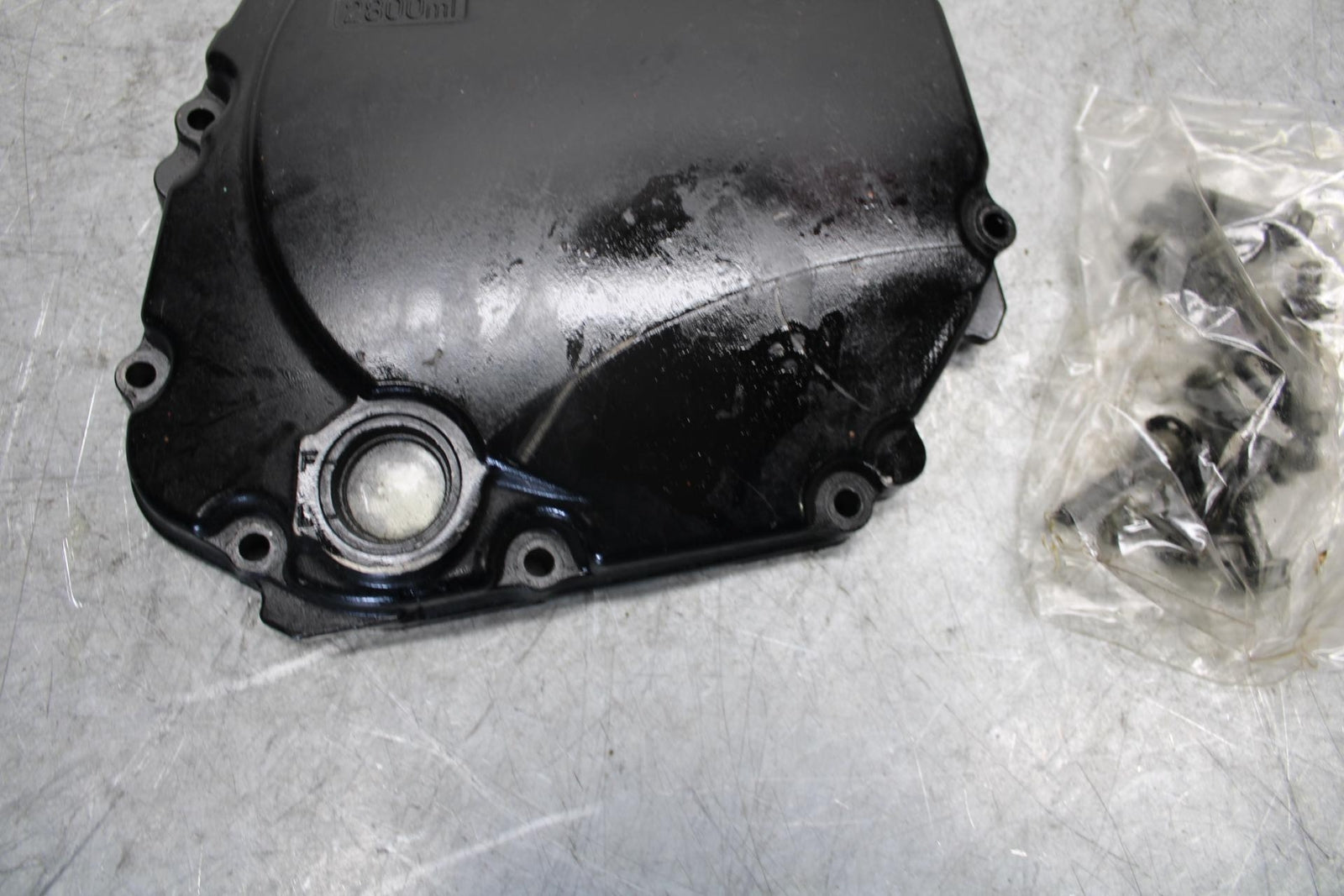 2001 Suzuki GSXR1000 CLUTCH SIDE ENGINE MOTOR COVER 11340-40F00 BB52