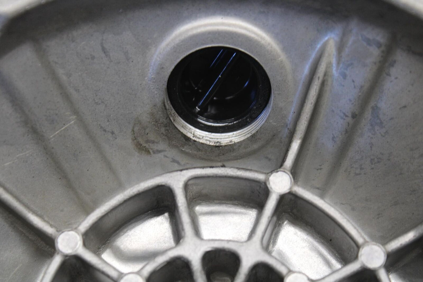 15-16 KAWASAKI EX300 CLUTCH SIDE ENGINE MOTOR COVER BB635