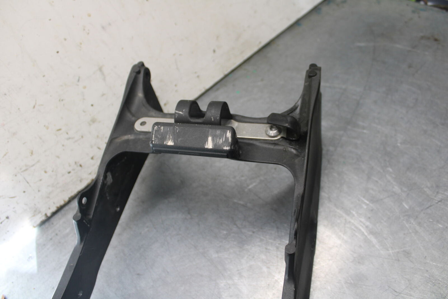 09-12 KAWASAKI NINJA ZX6R REAR SUBFRAME BACK SUB FRAME 32160-0399 BB698