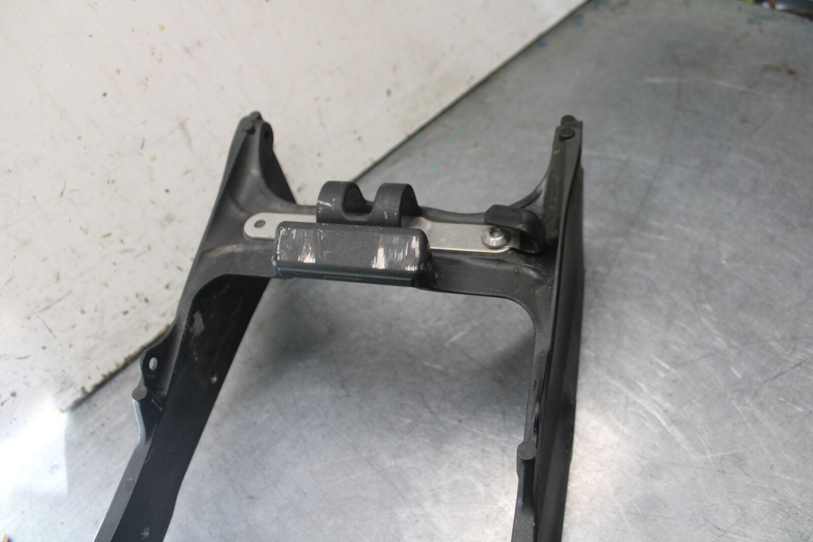 09-12 KAWASAKI NINJA ZX6R REAR SUBFRAME BACK SUB FRAME 32160-0399 BB698
