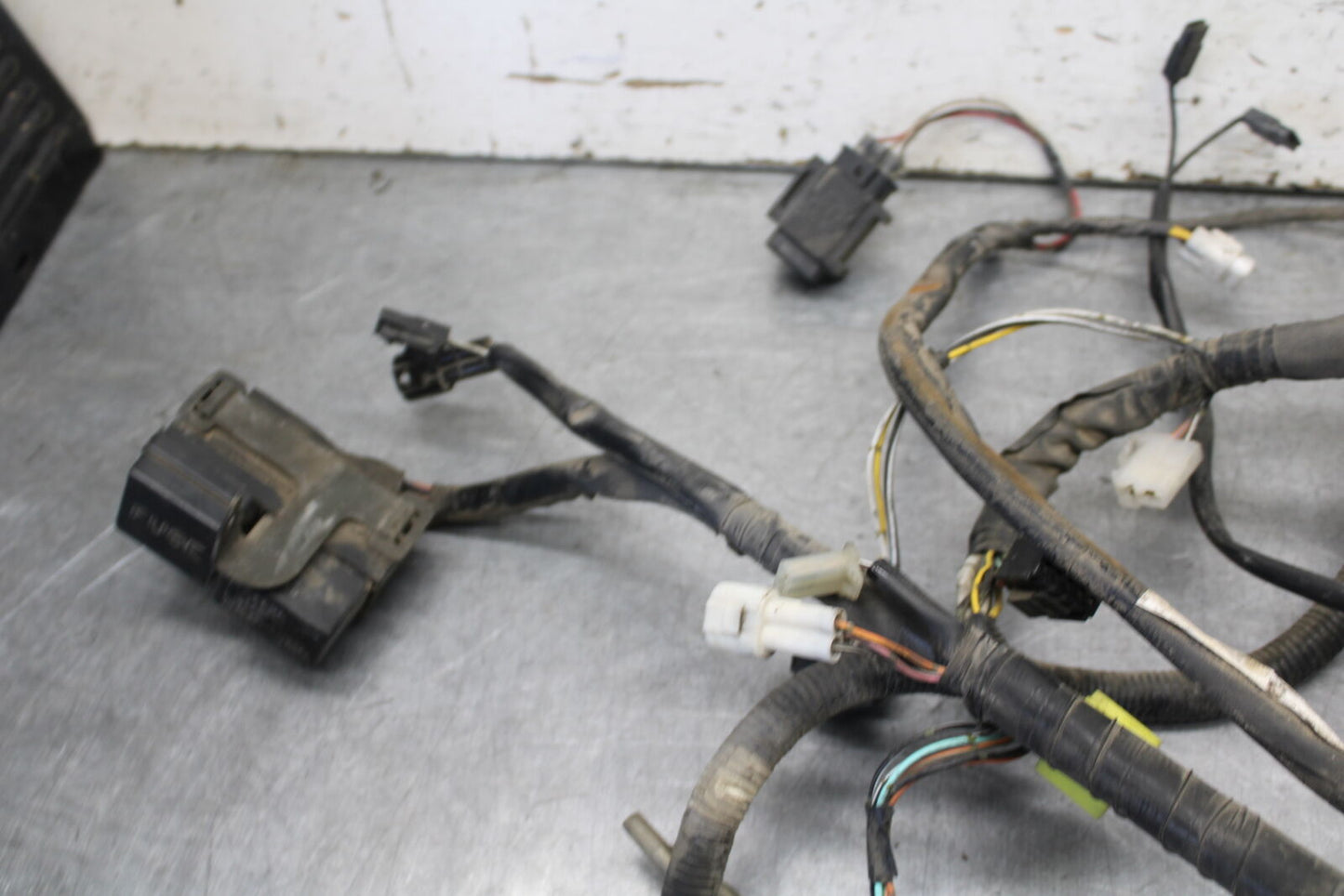 05-09 SUZUKI BOULEVARD C90 MAIN ENGINE WIRING HARNESS MOTOR WIRE LOOM BB692