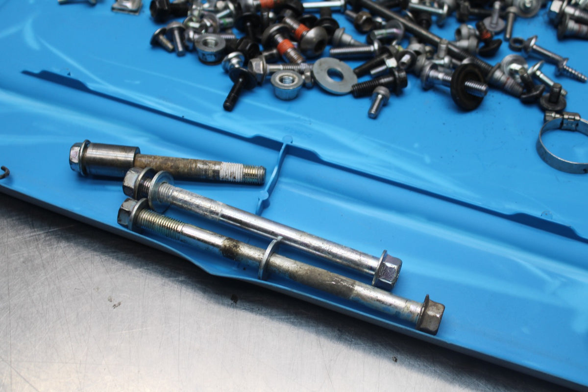 23-24 YAMAHA MT-07 MOUNTING BOLTS HARDWARE SCREWS BB927