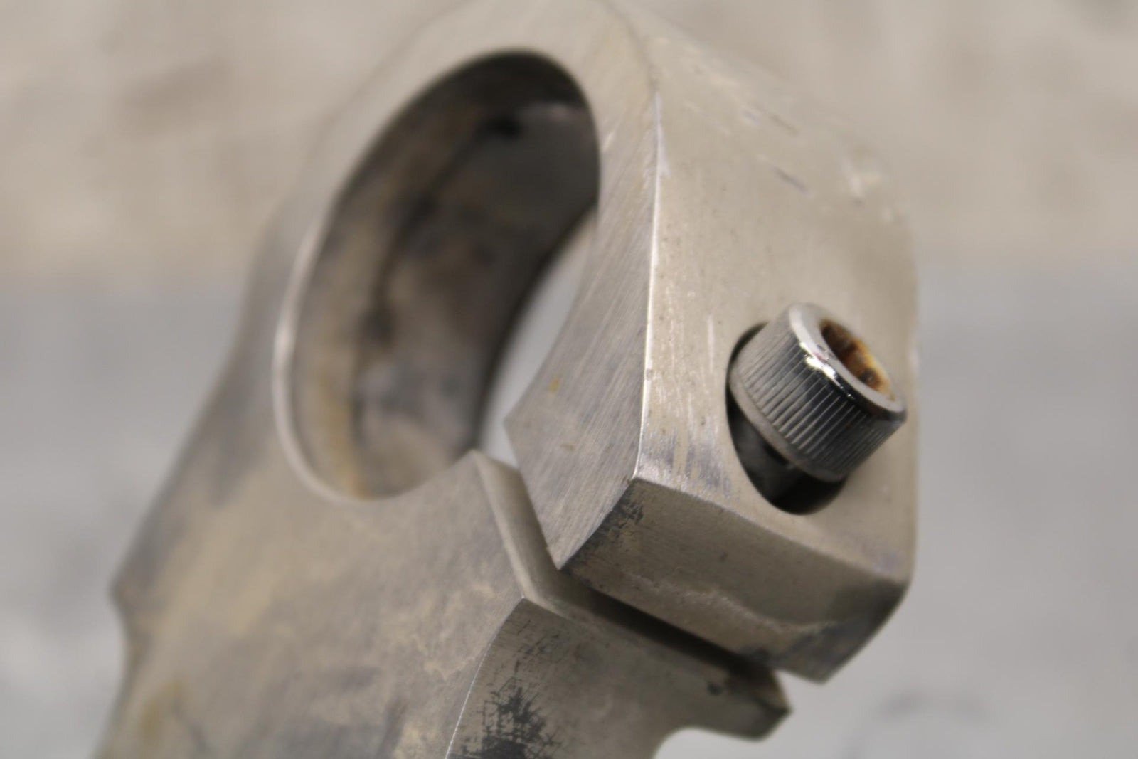 2005 Kawasaki Vulcan 1500 VN1500N Classic FORKS UPPER TRIPLE TREE CLAMP BB576