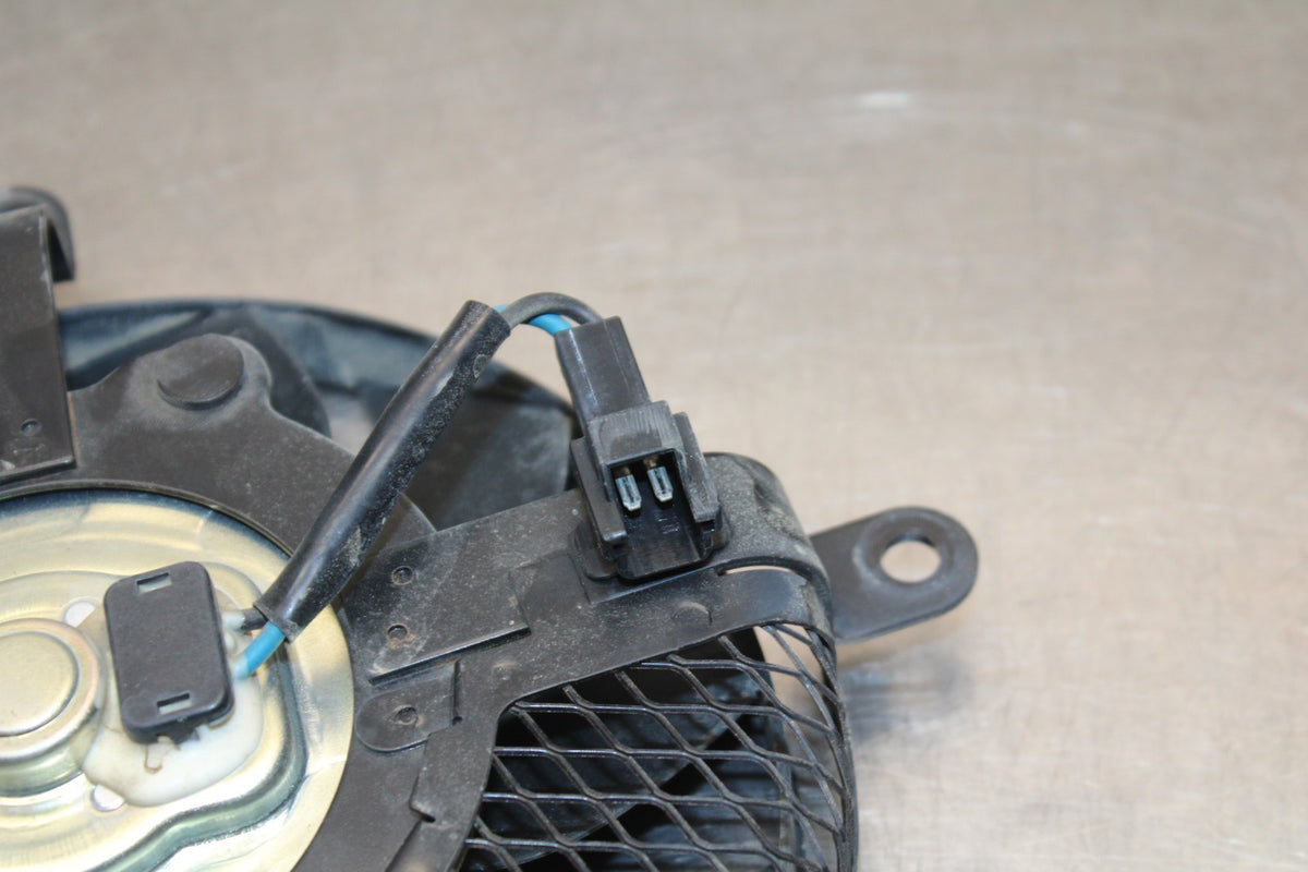 11-22 SUZUKI GSXR 600  ENGINE RADIATOR COOLING FAN BB193