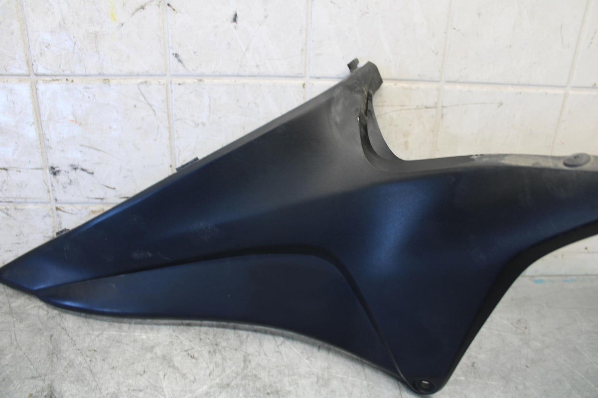 2007 Honda CBR600RR LEFT FRONT SIDE SEAT SADDLE PANEL TRIM COWL FAIRING BB536