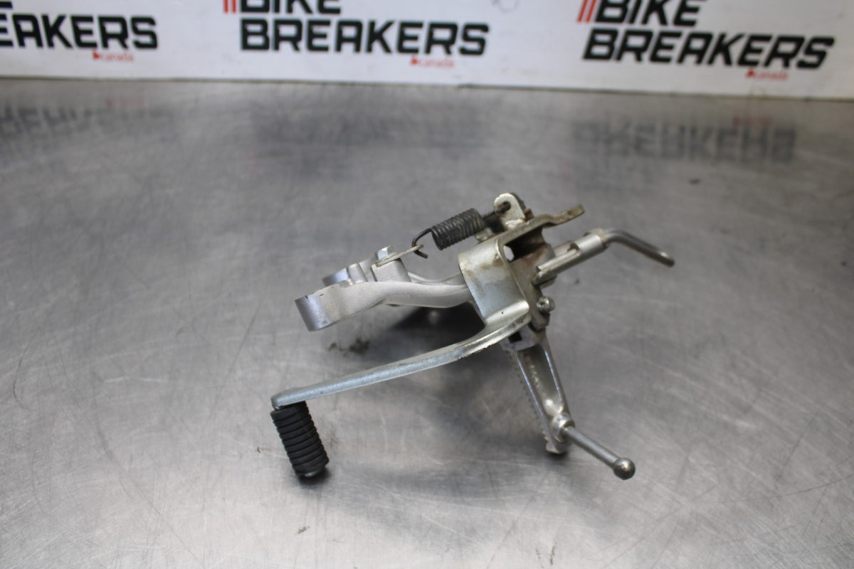15-17 YAMAHA FJ09 RIGHT REARSET REAR SET DRIVER FOOT PEG REST STOP BB906