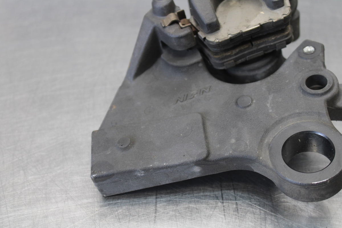 13-18 KAWASAKI NINJA ZX6R REAR BACK BRAKE CALIPER W MOUNT BRACKET BB908