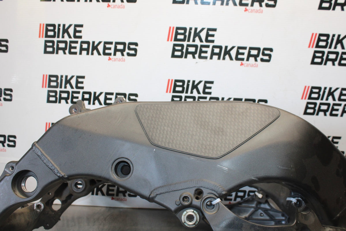 08 KAWASAKI NINJA ZX10R FRAME CHASSIS BB902
