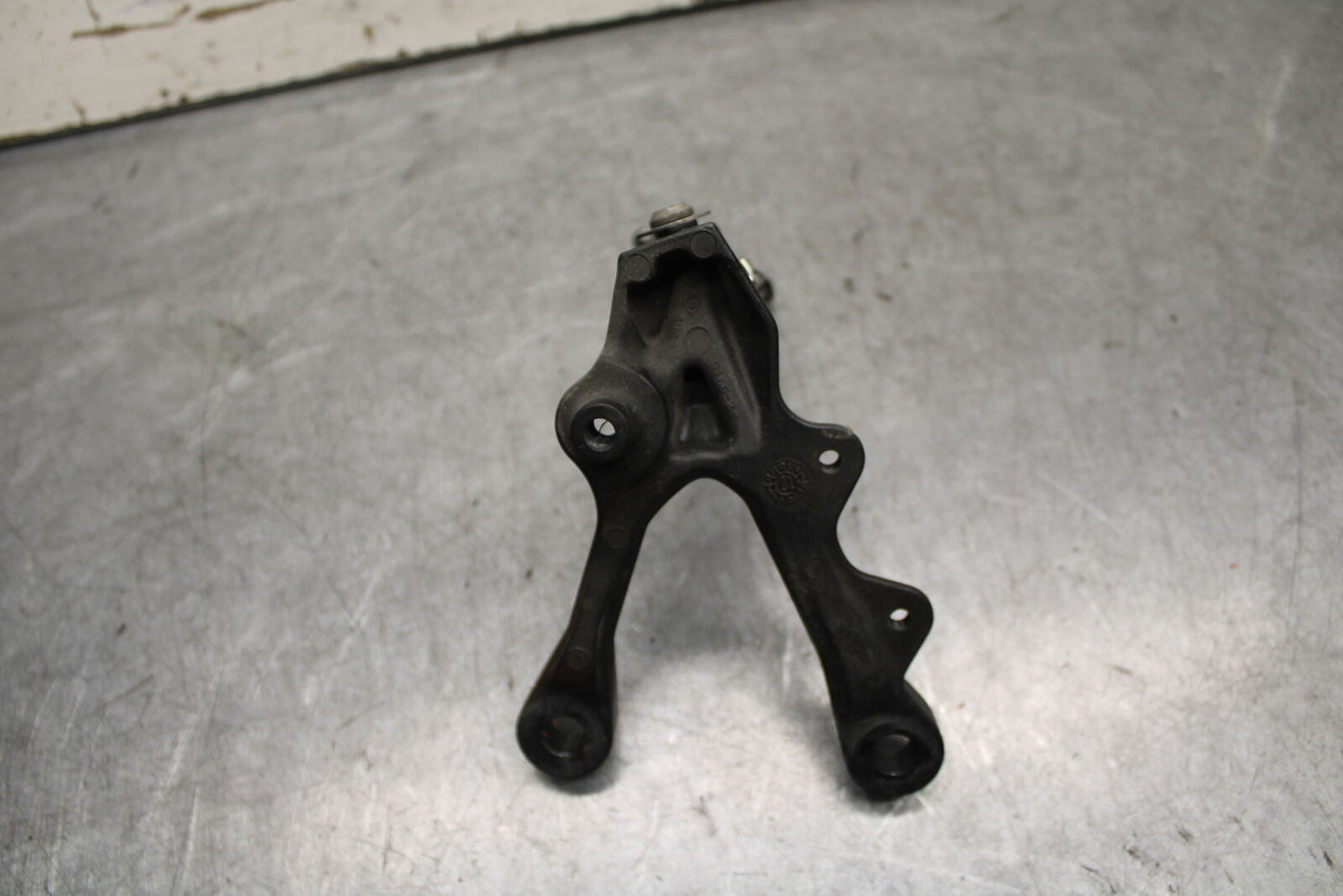 13-18 KAWASAKI NINJA ZX6R LEFT REARSET REAR SET DRIVER FOOT PEG REST STOP BB666