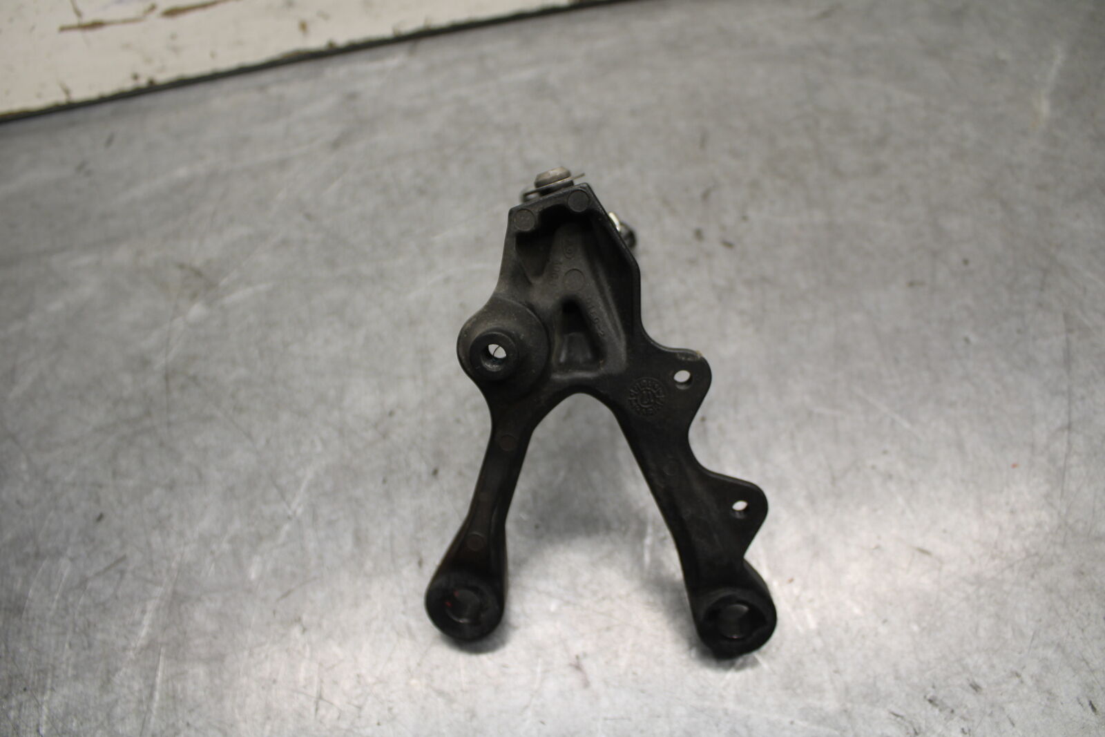 13-18 KAWASAKI NINJA ZX6R LEFT REARSET REAR SET DRIVER FOOT PEG REST STOP BB666