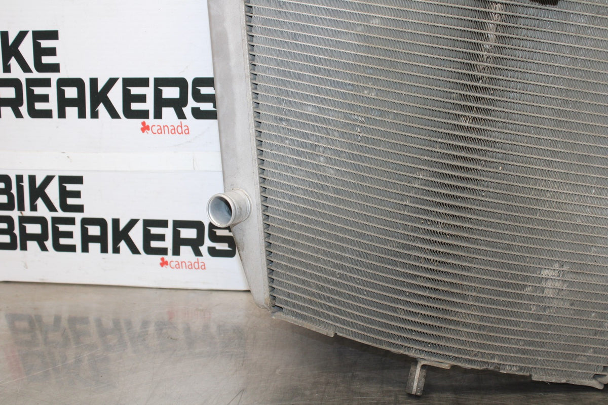 11-26 SUZUKI GSXR750 ENGINE RADIATOR MOTOR COOLER COOLING RADIATER BB900
