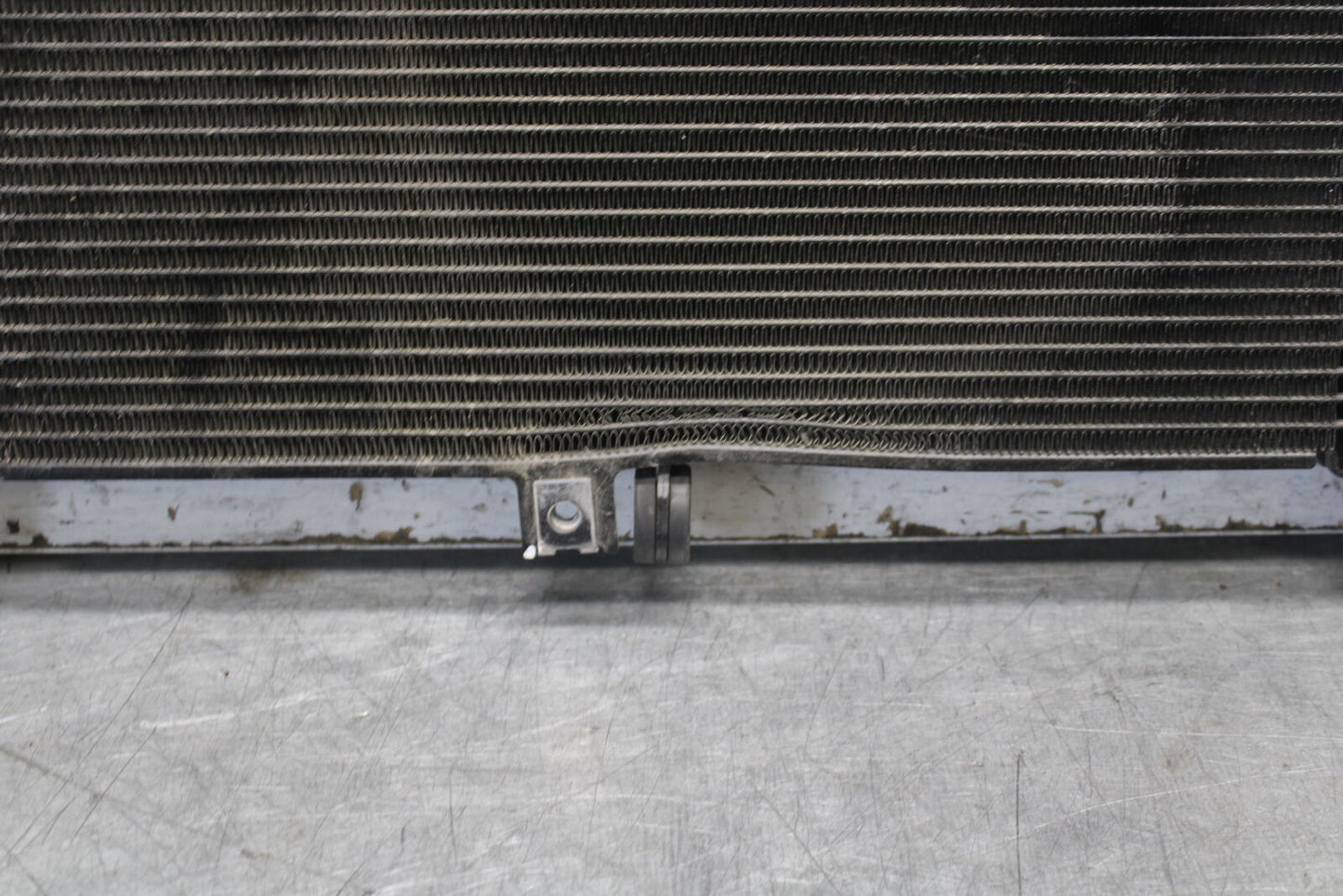 22-24 YAMAHA XSR900 ENGINE RADIATOR MOTOR COOLER COOLING RADIATER  BB683