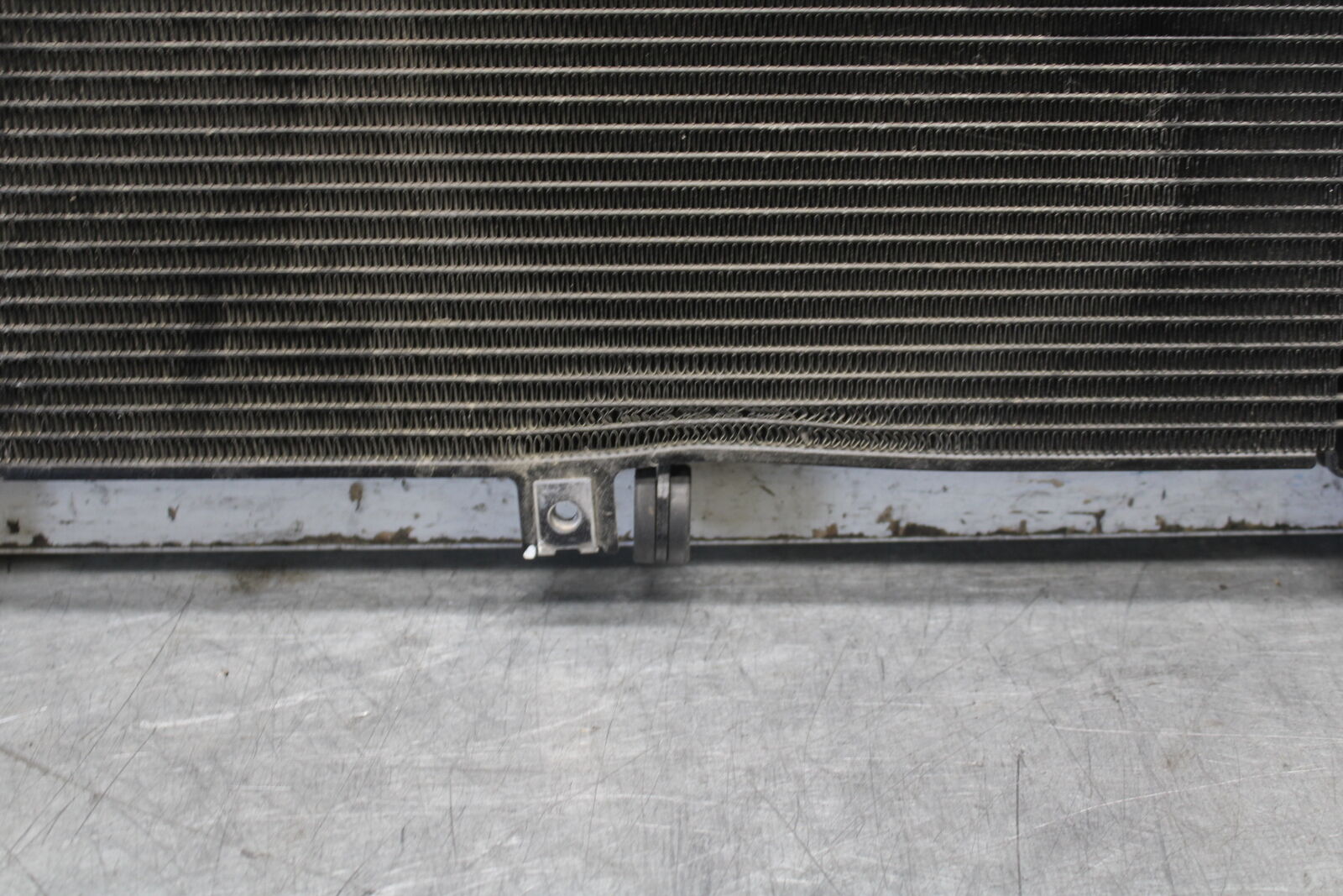 22-24 YAMAHA XSR900 ENGINE RADIATOR MOTOR COOLER COOLING RADIATER  BB683