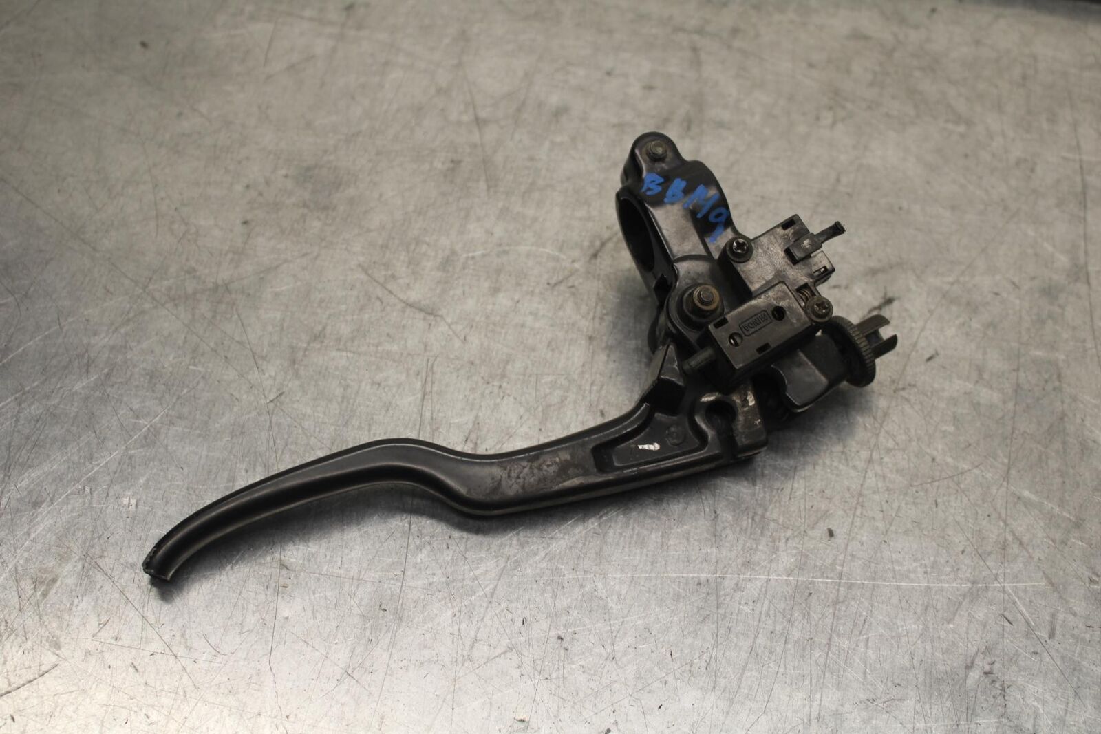 2009 Kawasaki Ninja 250R EX250J CLUTCH PERCH MOUNT WITH LEVER  BB87