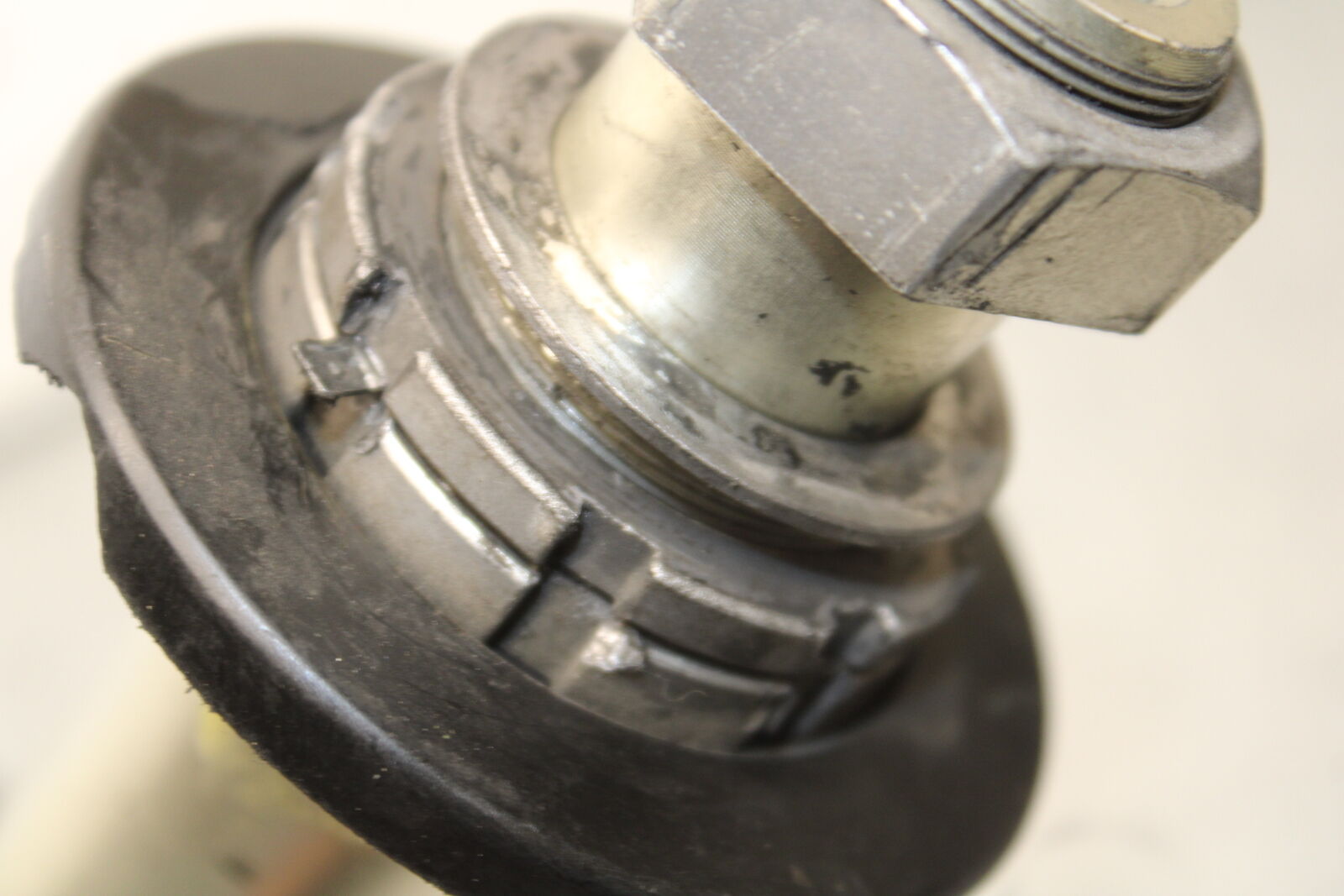 09-12 KAWASAKI NINJA ZX6R ZX600R FRONT FORKS CLAMP LOWER TRIPLE TREE STEM BB656