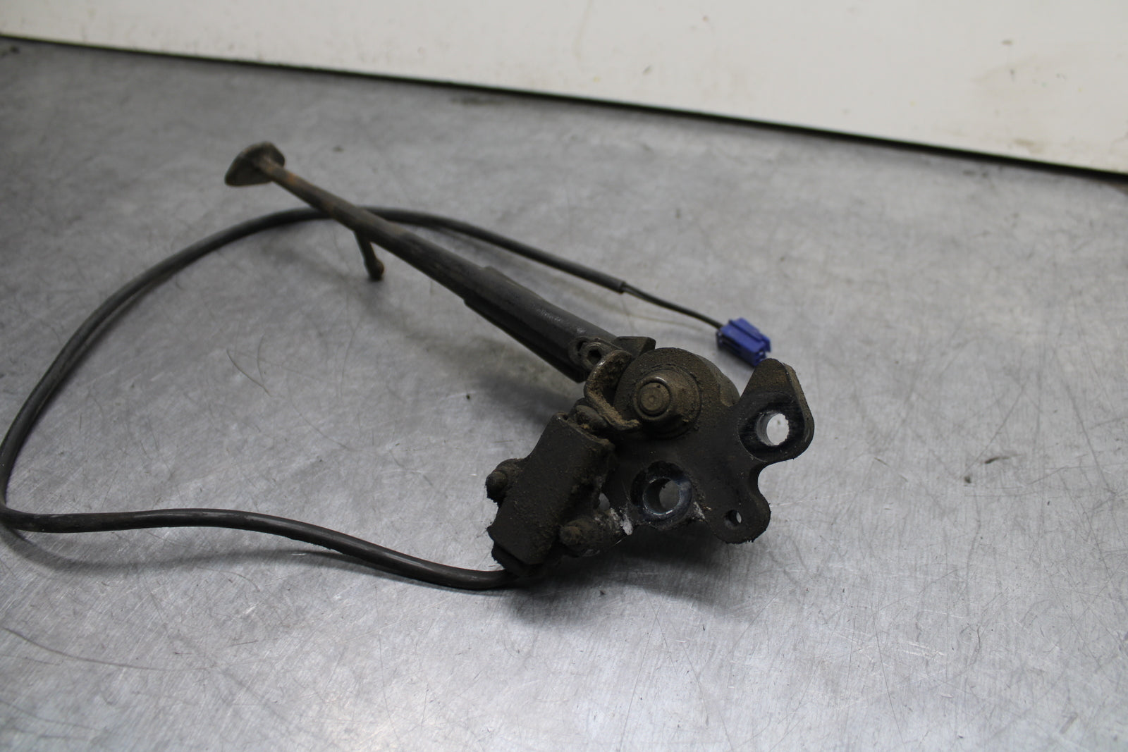 03-05 YAMAHA YZF R6  KICKSTAND SIDE KICK STAND BB751