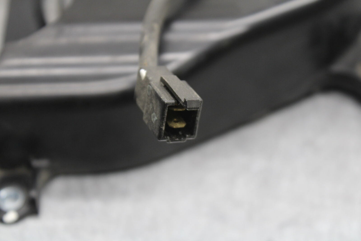 18-24 KAWASAKI NINJA 650 ENGINE RADIATOR COOLING FAN BB725