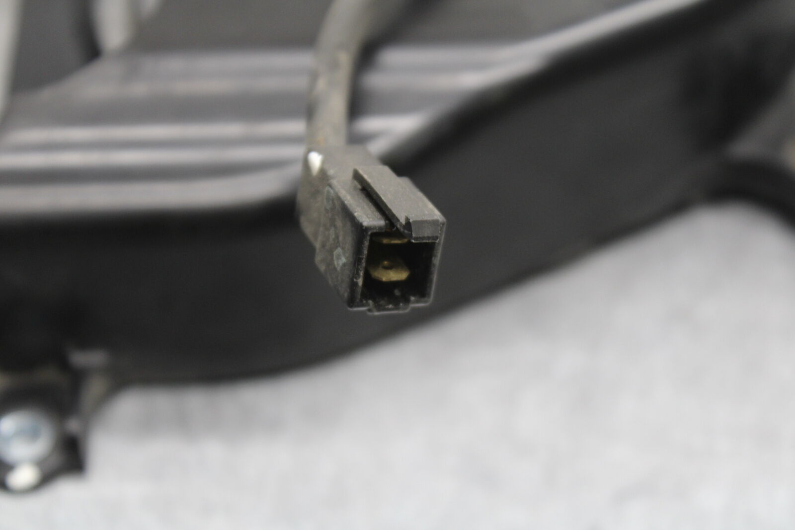 18-24 KAWASAKI NINJA 650 ENGINE RADIATOR COOLING FAN BB725