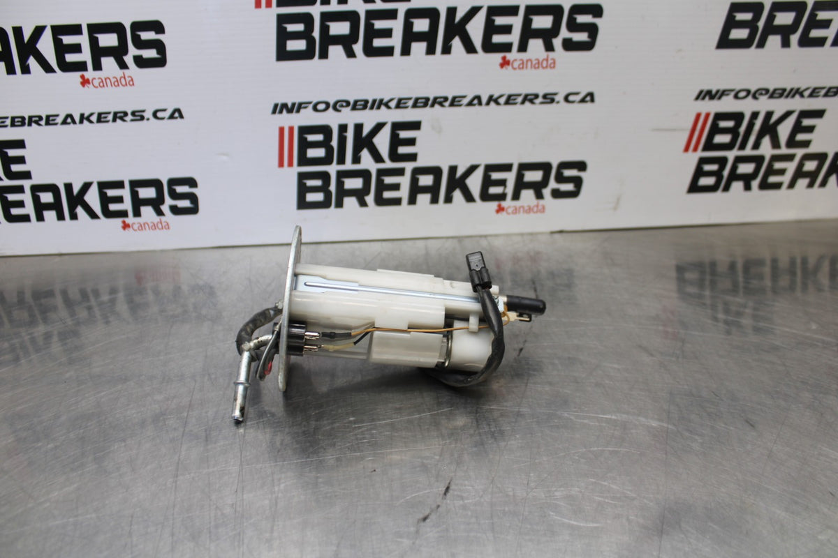 07-08 KAWASAKI NINJA ZX6R FUEL PUMP GAS PETROL SENDER UNIT 49040-0023 BB203