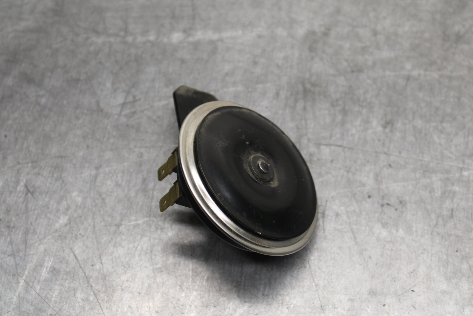 18-24 KAWASAKI NINJA 650 HORN SIGNAL BB725