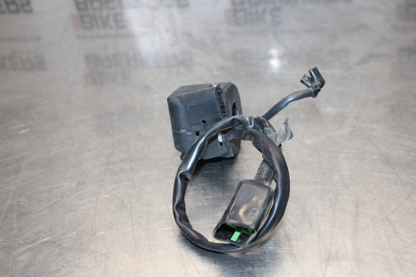 18-23 KAWASAKI NINJA 400 EX400 ABS RIGHT CLIP ON KILL OFF START SWITCH BB177 