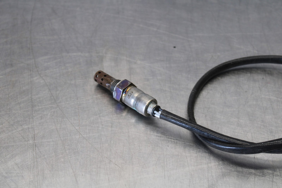 11-26 SUZUKI GSXR750 NEW TAKE OFF OXYGEN O2 EXHAUST GAS LAMBDA SENSOR BB882