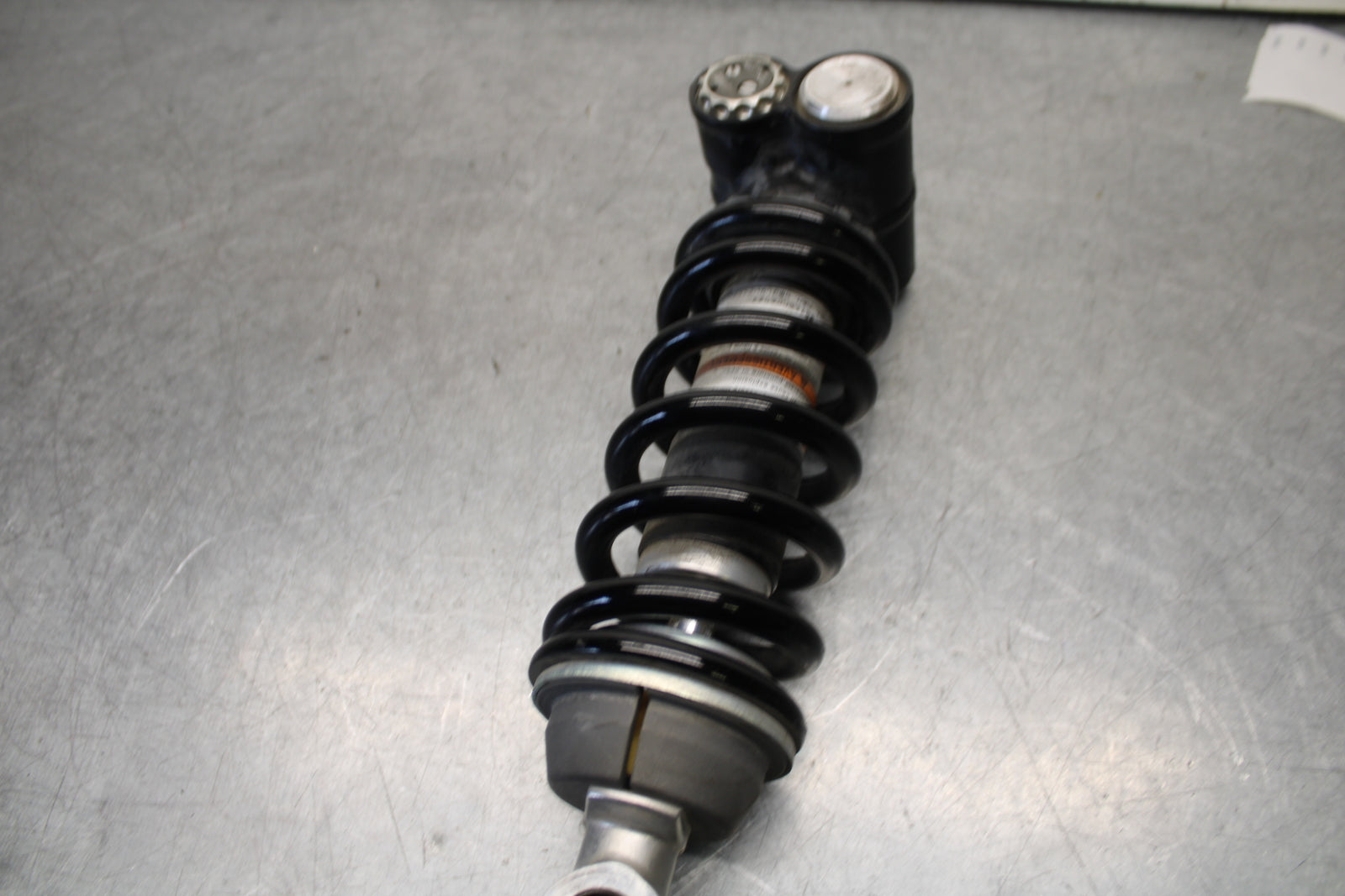 16 KAWASAKI NINJA ZX10R REAR BACK SHOCK ABSORBER SUSPENSION 45014-0515-52J BB650