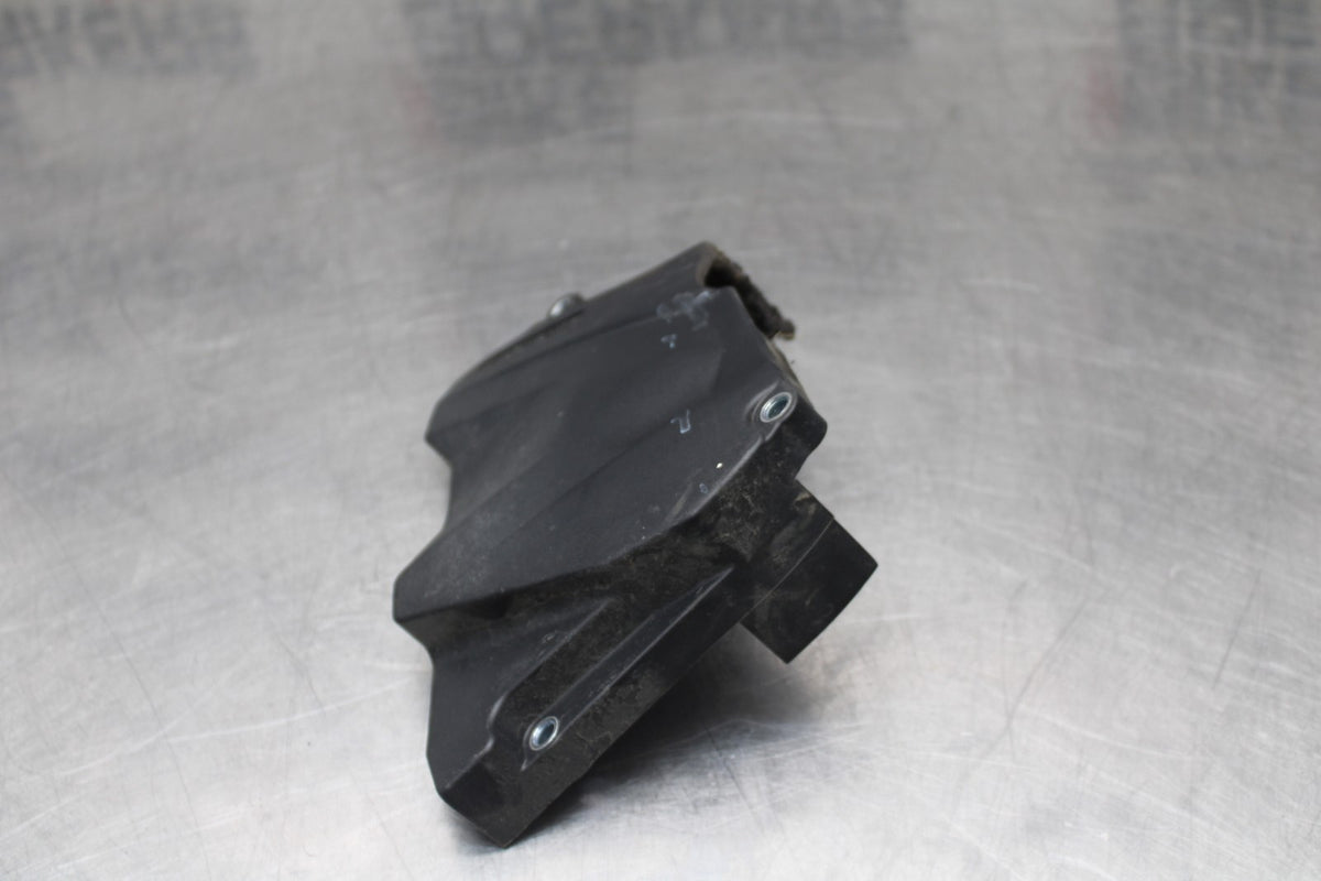 05 YAMAHA YZF R6 ENGINE SPROCKET COVER BB814