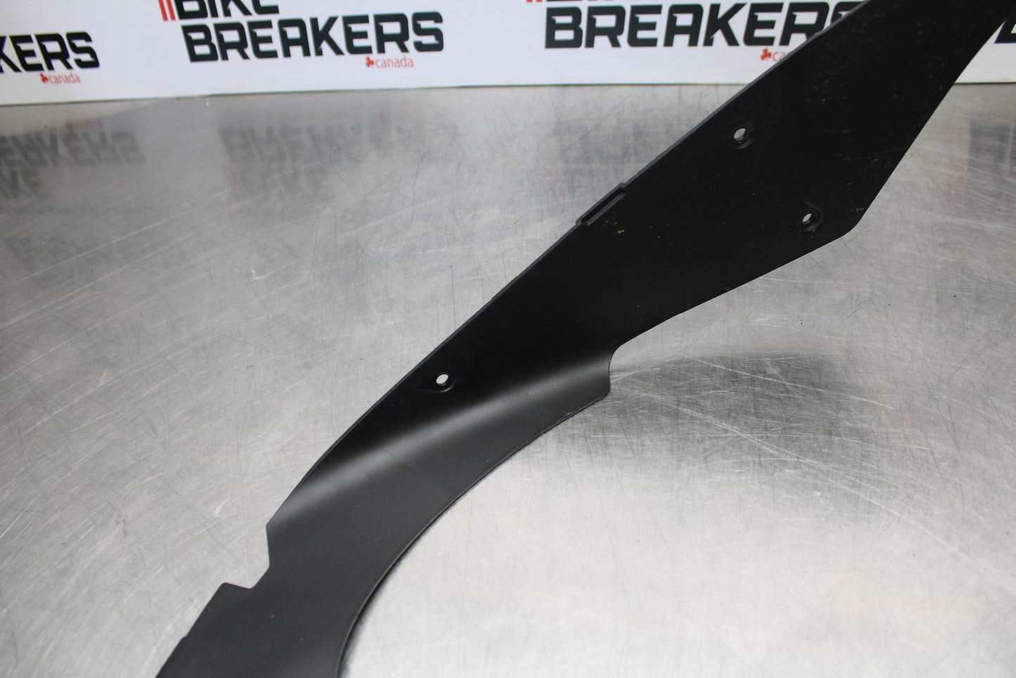 18-23 KAWASAKI NINJA 400 EX400 ABS LOWER FRONT UPPER INNER HEADLIGHT COWL BB192