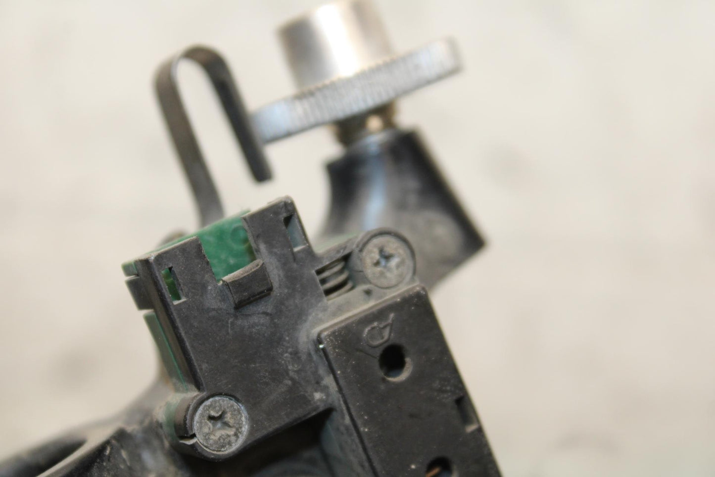 2000 Kawasaki Ninja ZX12R ZX1200A CLUTCH PERCH WITH LEVER  46076-1253 BB565