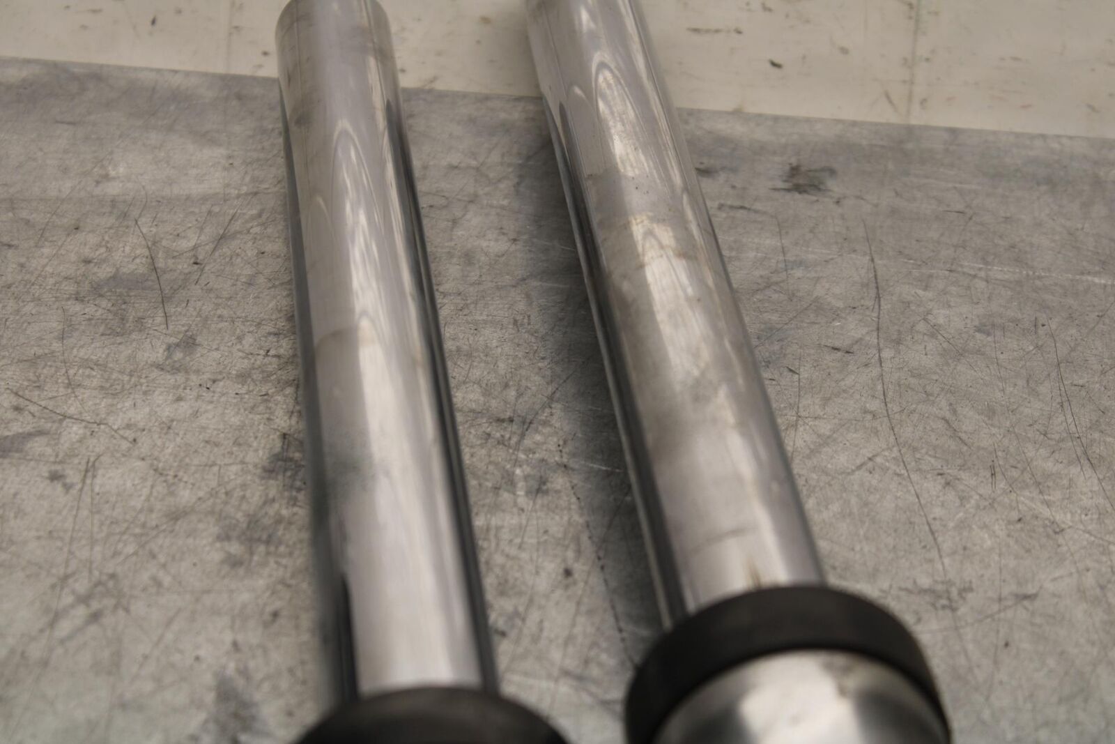 1977 Honda CB550K --- FRONT FORKS SHOCK SUSPENSION SET PAIR 51400-404-003 BB592