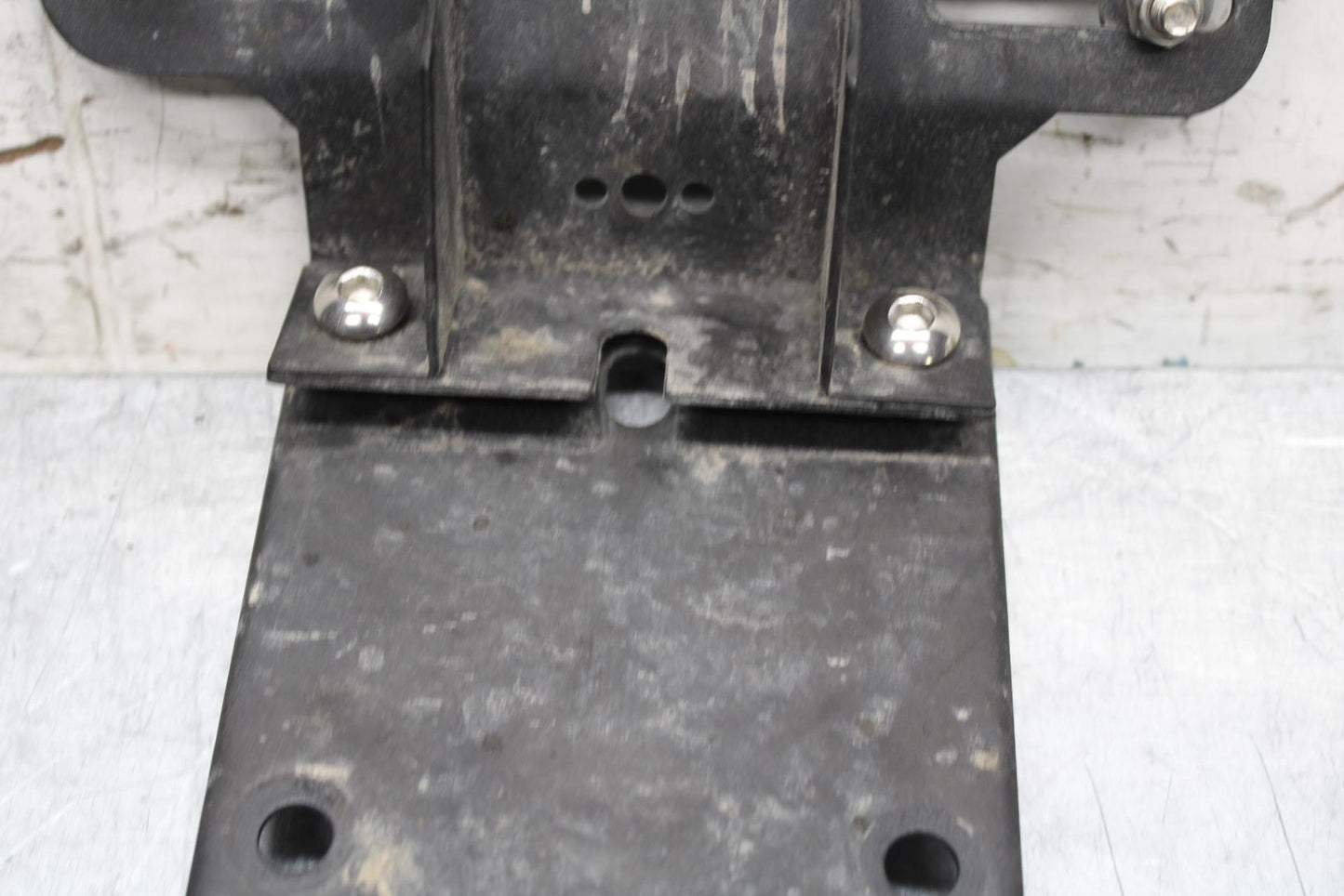 2012 Yamaha FZ8 LICENSE PLATE BRACKET BB550