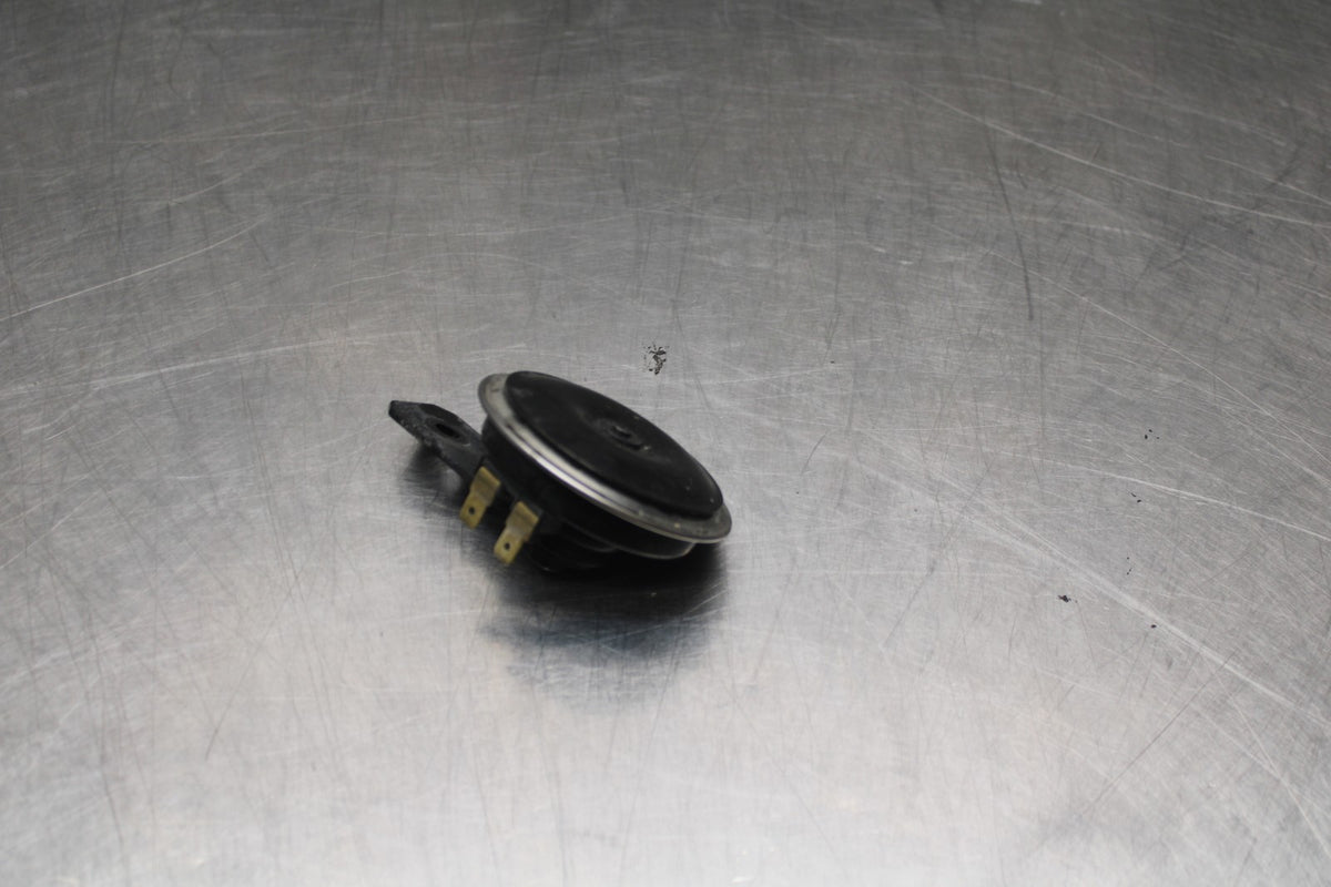 18-26 KAWASAKI Z400 HORN SIGNAL BB852