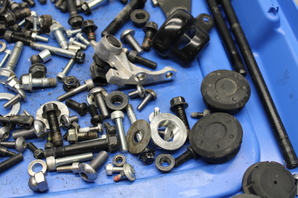 17-24 YAMAHA BOLT XVS950 MOUNTING BOLTS HARDWARE MOTOR SCREWS BB729