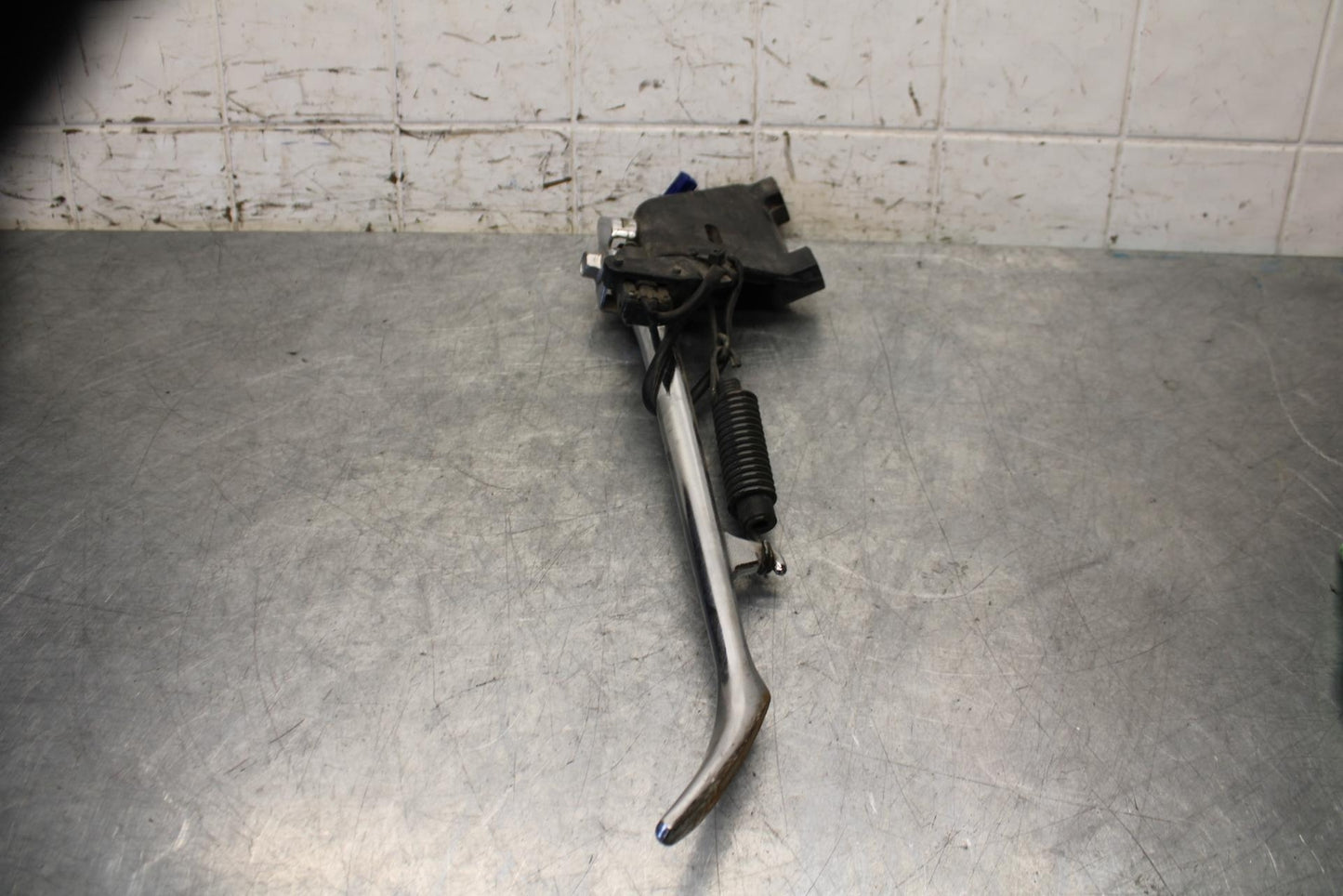 07-08 YAMAHA V STAR 1100 KICKSTAND SIDE KICK STAND BB71