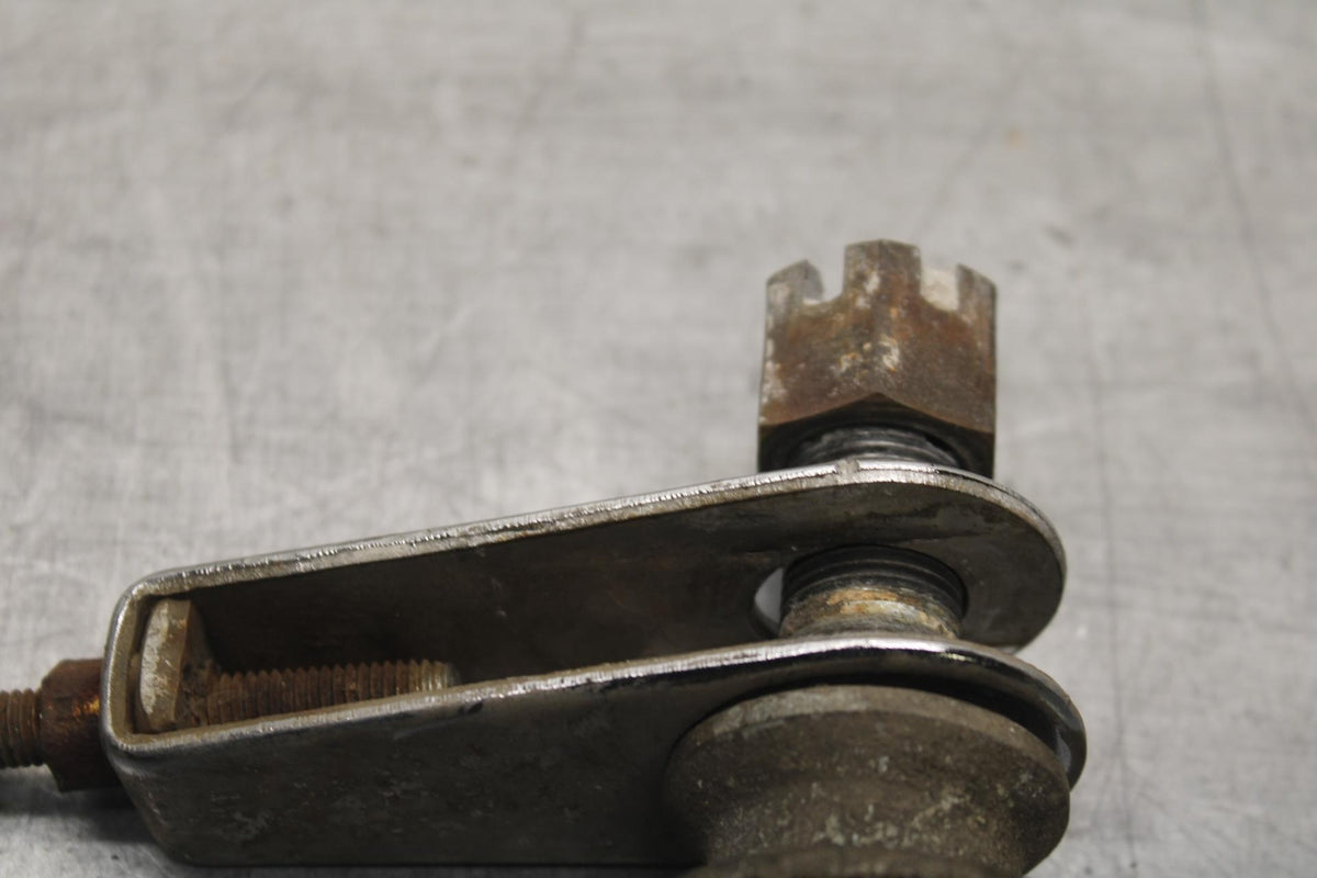 80-83 SUZUKI GS750E REAR AXLE BACK WHEEL RIM PIVOT BOLT AXEL BB82