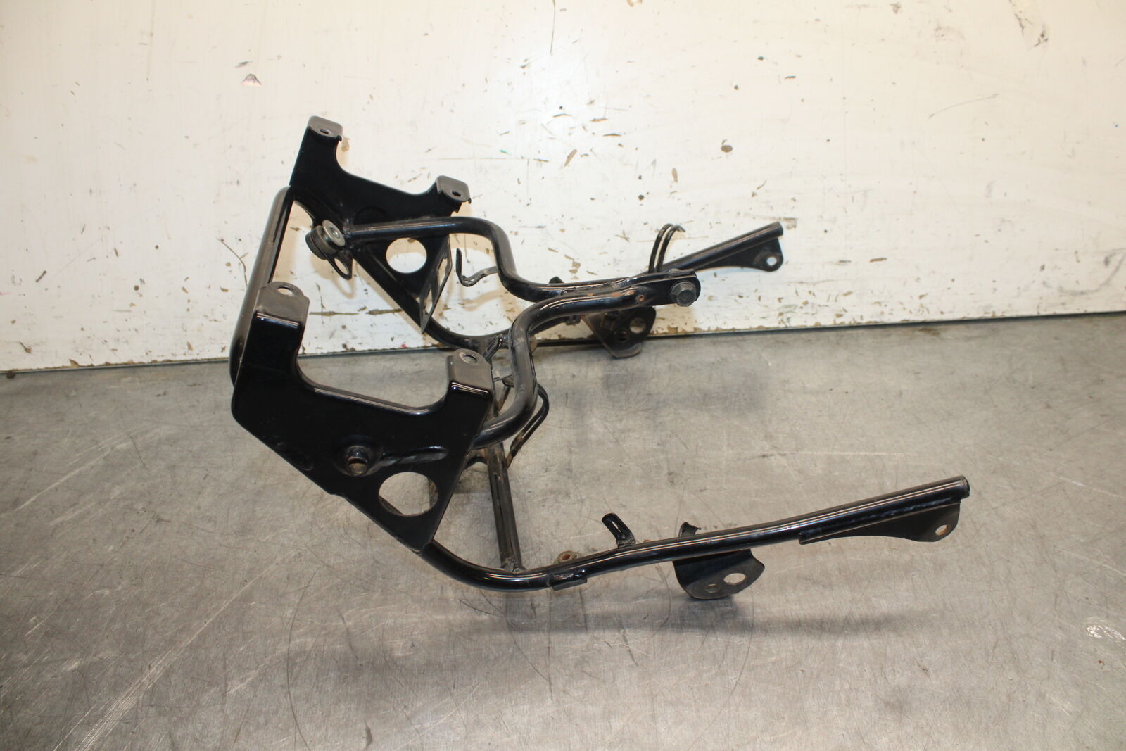84 HONDA INTERCEPTOR 750 VF750F UPPER FAIRING MIRROR GAUGES STAY BRACKET BB108