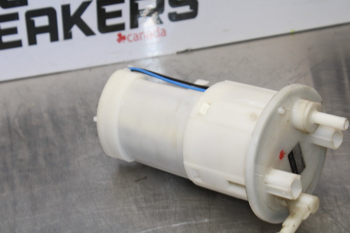 04-05 YAMAHA YZF R1 FUEL PUMP GAS PETROL SENDER UNIT  BB173